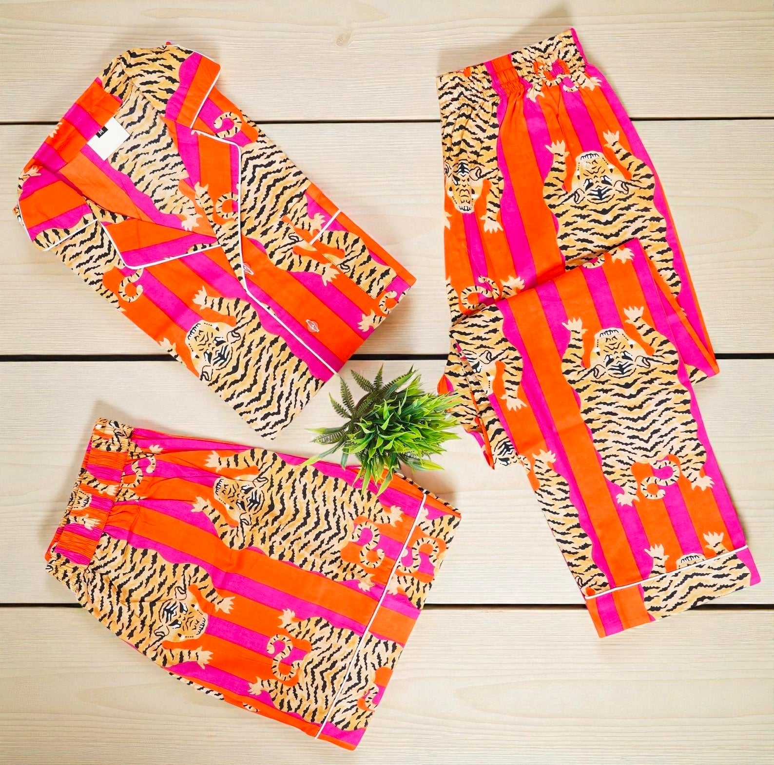 Hand Printed Cotton Pajama Set for Women | Soft Sleepwear | Loungewear Gift 4 Pcs Set