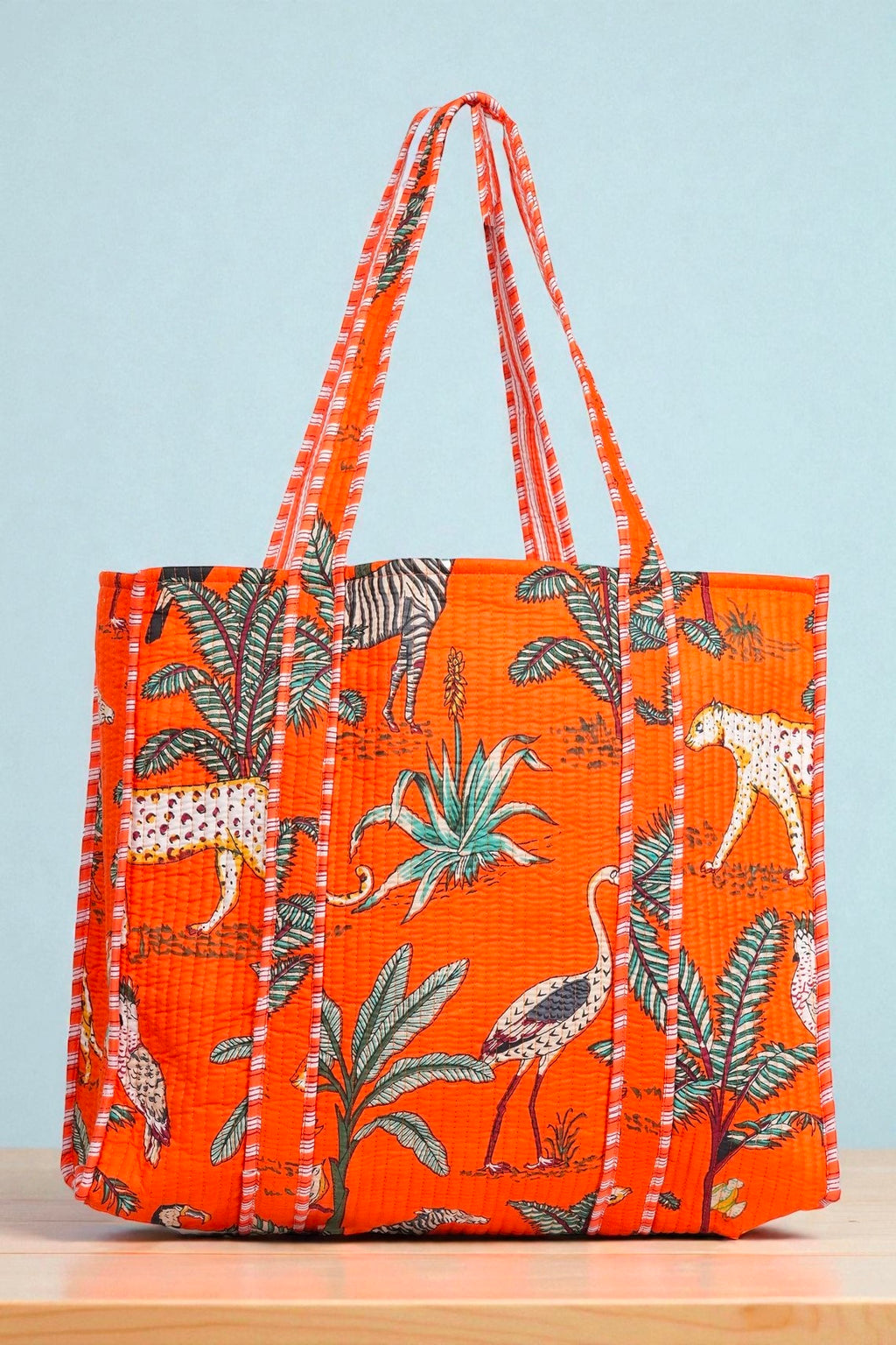 Quilted Cotton Handbag – Stylish Lightweight Travel Bag