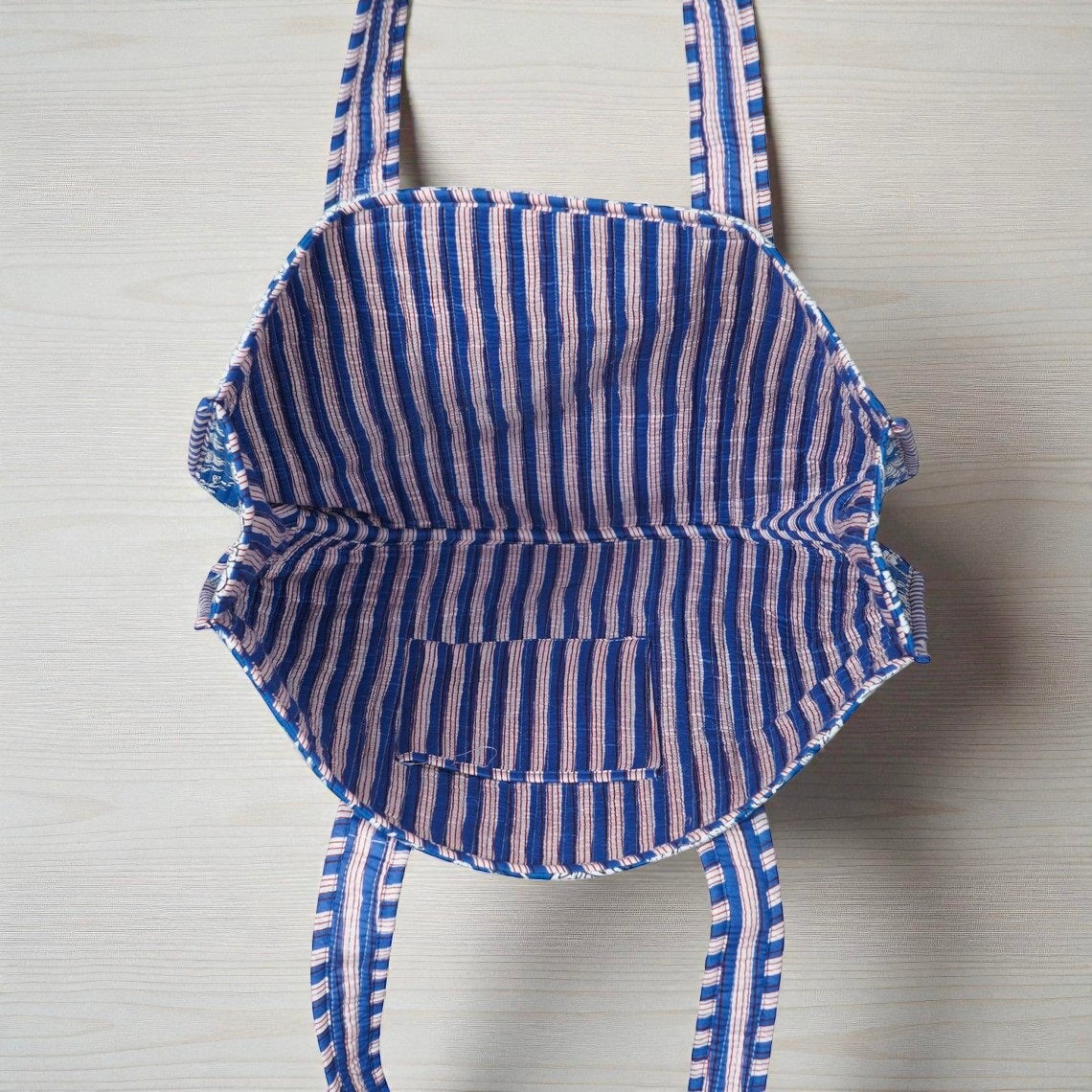 Quilted Sling Bag – Lightweight Cotton Purse for Women