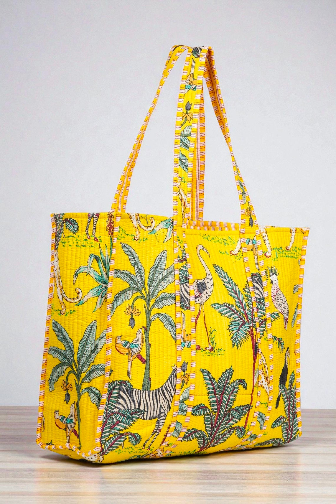 Quilted Travel Bag – Spacious Handmade Cotton Duffle