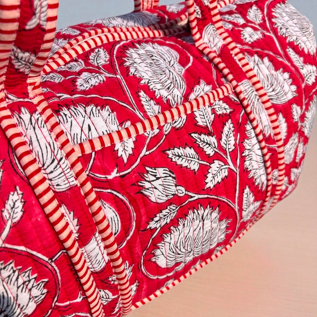 Traditional Indian Quilted Bag – Hand Block Printed Design for Everyday Use