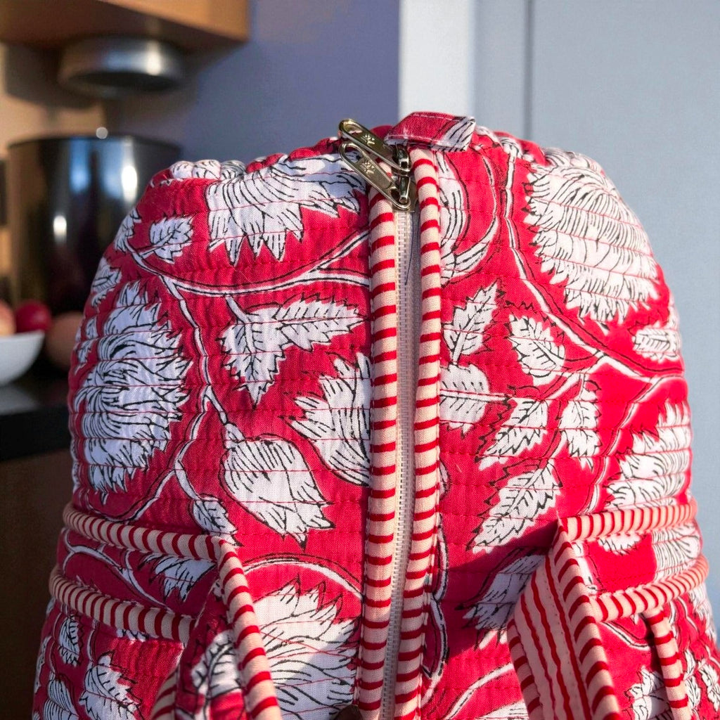 Traditional Indian Quilted Bag – Hand Block Printed Design for Everyday Use