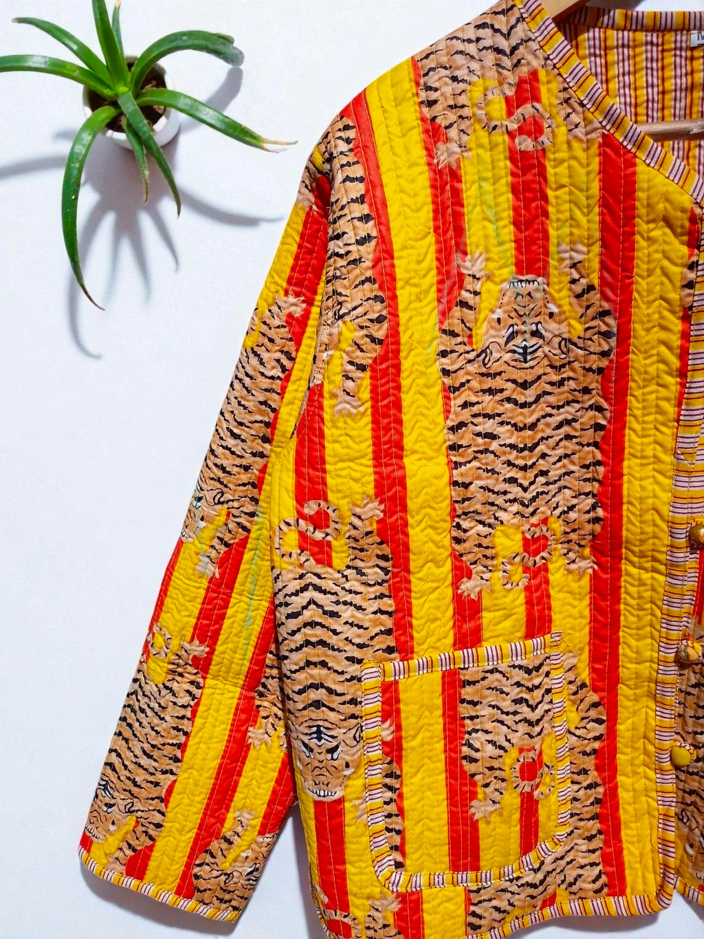 Tiger Hand Block Printed Cotton Quilted Women’s Jacket – Reversible Ethnic Winter Wear